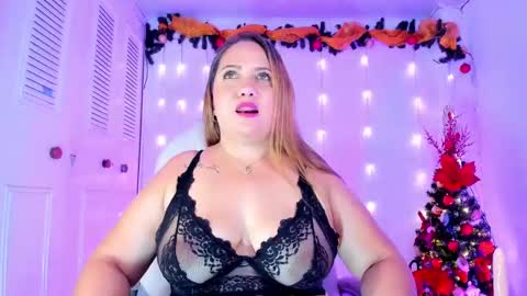camilaa foxxx online show from 12-01-24, 08:20