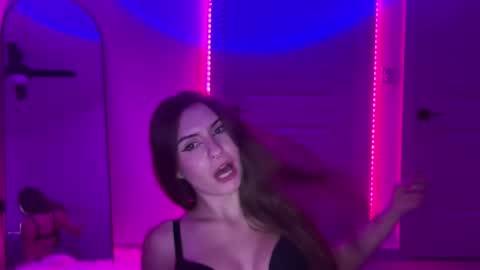 Camila online show from 11-03-25, 06:36