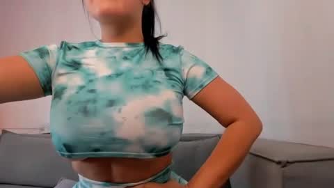 camila  online show from 03-19-26, 06:45