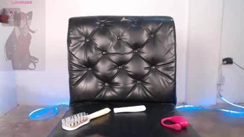 kira online show from 02-07-26, 09:35