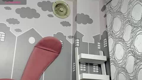 Snapshot of camilahunter__ chatting on 02-20-25, 09:44 Camila online show from 02-20-25, 09:44