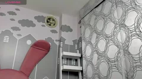 Snapshot of camilahunter__ chatting on 02-21-25, 03:12 Camila online show from 02-21-25, 03:12