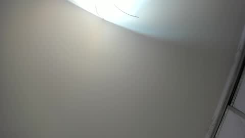 Snapshot of camilahunter__ chatting on 10-21-25, 11:11 Camila online show from 10-21-25, 11:11