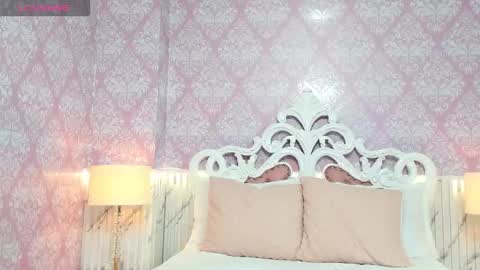 Snapshot of camilahunter__ chatting on 11-03-25, 11:44 Camila online show from 11-03-25, 11:44