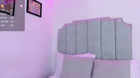 Snapshot of camilamonroee chatting on 12-11-24, 01:49 Camila Monroee online show from 12-11-24, 01:49