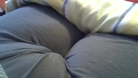 flash 50 tokens BIG CLIT  tits pussy. masturbation big clit 150 tokens fingers inside pussy 1000 tk  pump big clit 300 tk online show from 06-27-26, 04:23
