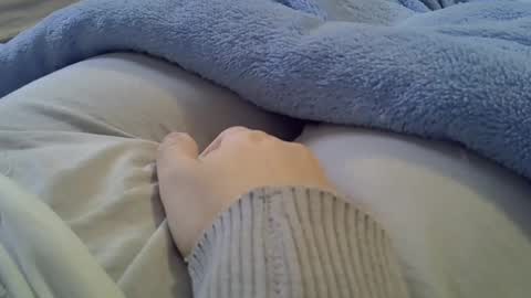 flash 50 tokens BIG CLIT  tits pussy. masturbation big clit 150 tokens fingers inside pussy 1000 tk  pump big clit 300 tk online show from 07-04-26, 03:07