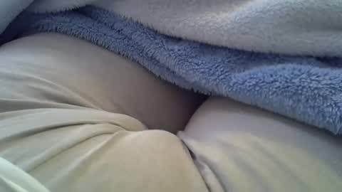 flash 50 tokens BIG CLIT  tits pussy. masturbation big clit 150 tokens fingers inside pussy 1000 tk  pump big clit 300 tk online show from 07-18-26, 03:27