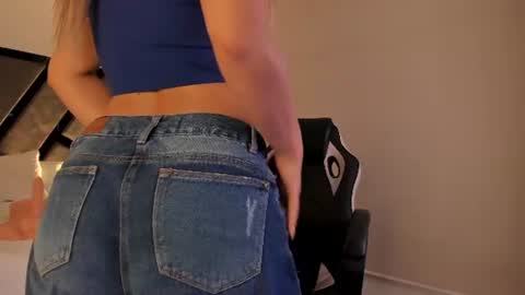 camila preston online show from 06-22-26, 07:16