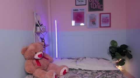 Camila  online show from 11-13-25, 11:42