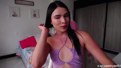 X IGcamiryan01 online show from 01-16-25, 10:44