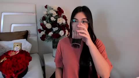 Camila online show from 02-18-25, 08:03