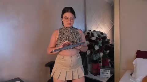 Camila online show from 09-28-25, 12:16