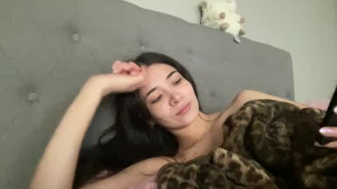 Camila Cruz online show from 09-18-25, 12:40
