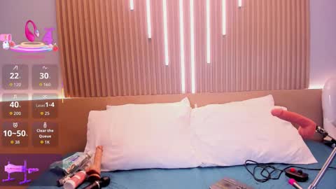 camile_cute online show from 10-14-25, 08:20