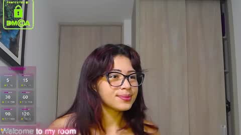 Snapshot of camilitasweet96 chatting on 01-24-25, 08:02 Camilita Echeverri online show from 01-24-25, 08:02