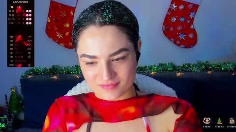 Snapshot of camilla__1one chatting on 01-07-25, 08:45 camilla__1one online show from 01-07-25, 08:45