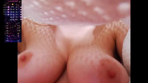 Snapshot of camilla__1one chatting on 01-22-25, 08:18 camilla__1one online show from 01-22-25, 08:18