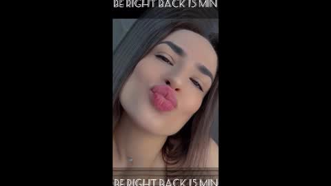 Snapshot of camilla__1one chatting on 10-20-25, 02:01 camilla__1one online show from 10-20-25, 02:01