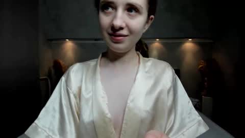 Camilla online show from 11-26-25, 01:06