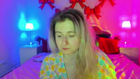 camilladreamer online show from 04-15-26, 08:09