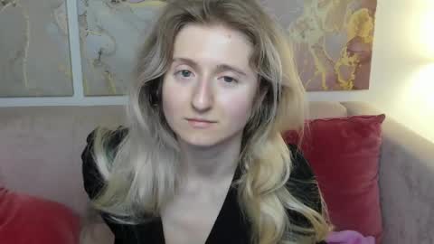 camilladreamer online show from 05-04-26, 12:50
