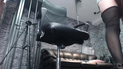 Camille online show from 02-04-25, 10:45