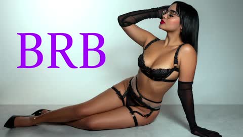 Snapshot of camille_lynn chatting on 01-16-25, 07:07 Camille Lynn online show from 01-16-25, 07:07