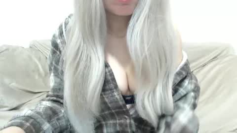 CamilleBunny online show from 03-11-26, 02:28