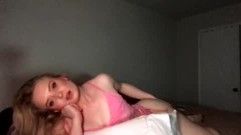 camilleclairexo online show from 04-20-26, 03:31