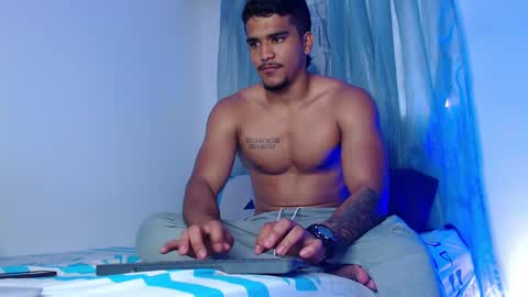 camilo_contre21 online show from 12-19-24, 10:32