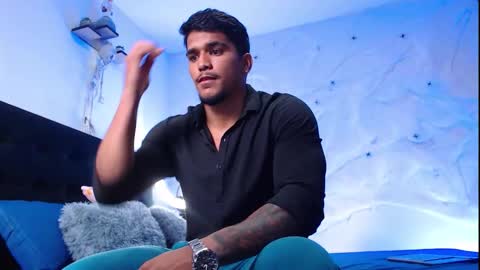 Snapshot of camilo_contre21 chatting on 10-15-25, 07:03 camilo_contre21 online show from 10-15-25, 07:03