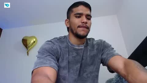 Snapshot of camilo_contre21 chatting on 05-19-26, 05:41 camilo_contre21 online show from 05-19-26, 05:41