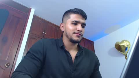 Snapshot of camilo_contre21 chatting on 06-09-26, 07:58 camilo_contre21 online show from 06-09-26, 07:58