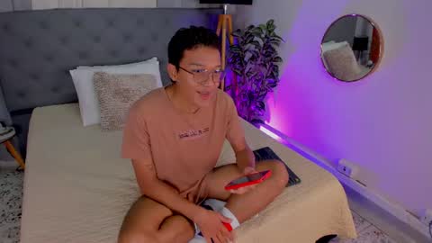 camilo_santoss online show from 06-21-26, 12:41