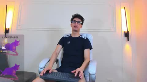 Camilo online show from 03-24-26, 03:44