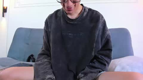Camilo online show from 06-13-26, 03:59