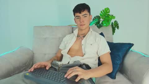 CAMILO online show from 09-16-25, 06:09