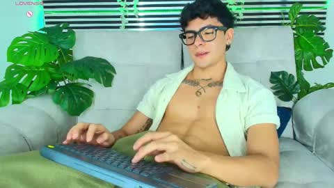 CAMILO online show from 04-24-26, 09:06