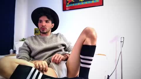 camilo online show from 02-09-25, 08:13