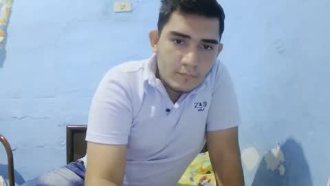 Snapshot of camilowhite_ chatting on 11-04-25, 08:08 Camilowhite online show from 11-04-25, 08:08