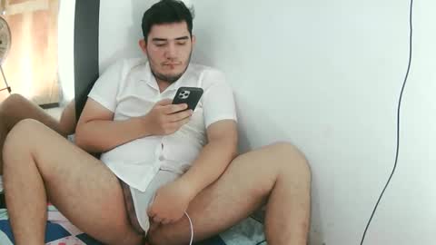 Snapshot of camilowhite_ chatting on 03-14-26, 03:01 Camilowhite online show from 03-14-26, 03:01