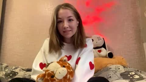 Milana Stone online show from 09-15-25, 10:59