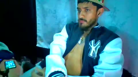 camisitas737 online show from 02-18-26, 08:43