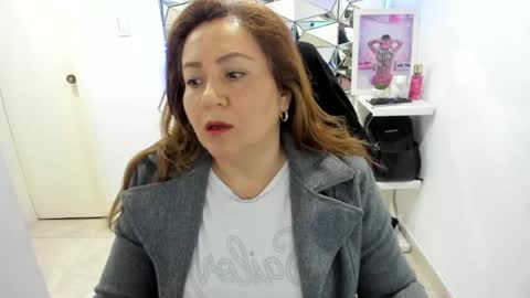 camixxx_m online show from 05-09-26, 12:21