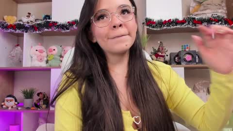   Lets reach 200 thumbs up  online show from 12-16-24, 01:32