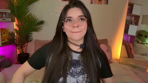   Lets reach 200 thumbs up  online show from 09-25-25, 04:11