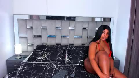 Camila online show from 09-21-25, 02:19