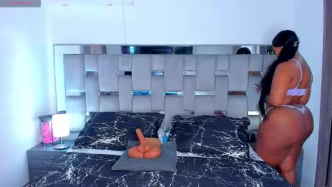 Camila online show from 03-02-26, 01:40