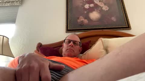 Snapshot of camperjay chatting on 11-21-25, 10:19 james online show from 11-21-25, 10:19